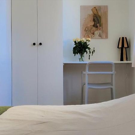 Bel appartement refait à neuf, déco raffinée, fibre, bureau, calme Tours Esterno foto