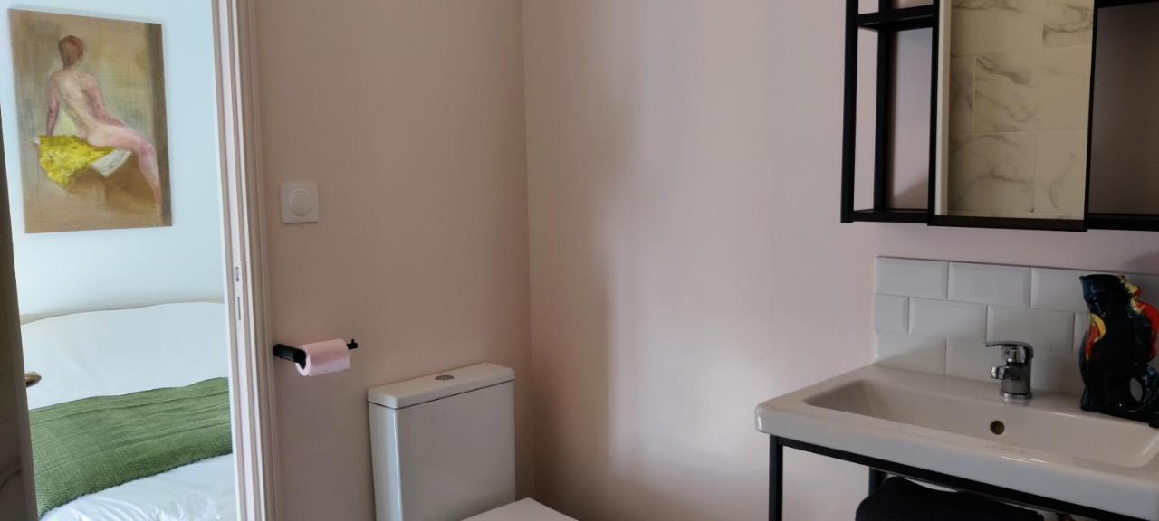 Bel appartement refait à neuf, déco raffinée, fibre, bureau, calme Tours Esterno foto